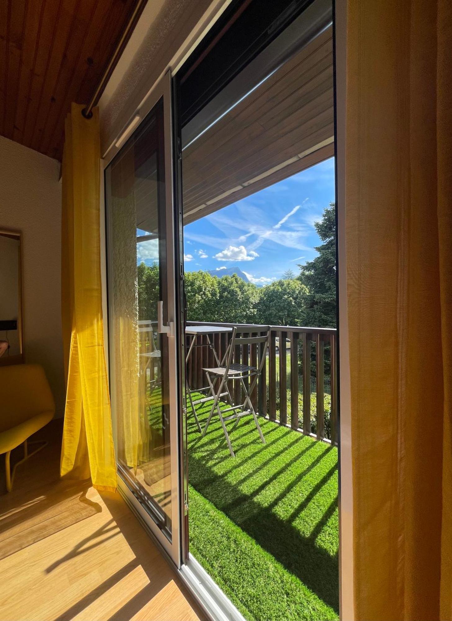 Maison Tres Agreable Avec Exterieurs, Bien Situee Au Plan D'Eau Embrun Extérieur photo